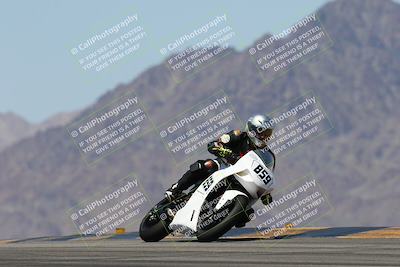 media/Apr-13-2024-SoCal Trackdays (Sat) [[f1617382bd]]/9-Turn 9 (110pm)/